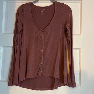 American Eagle long sleeve tee